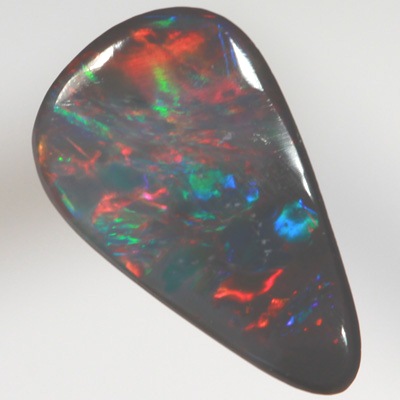 SOLID BLACK OPAL Bright reds with a touch of blue